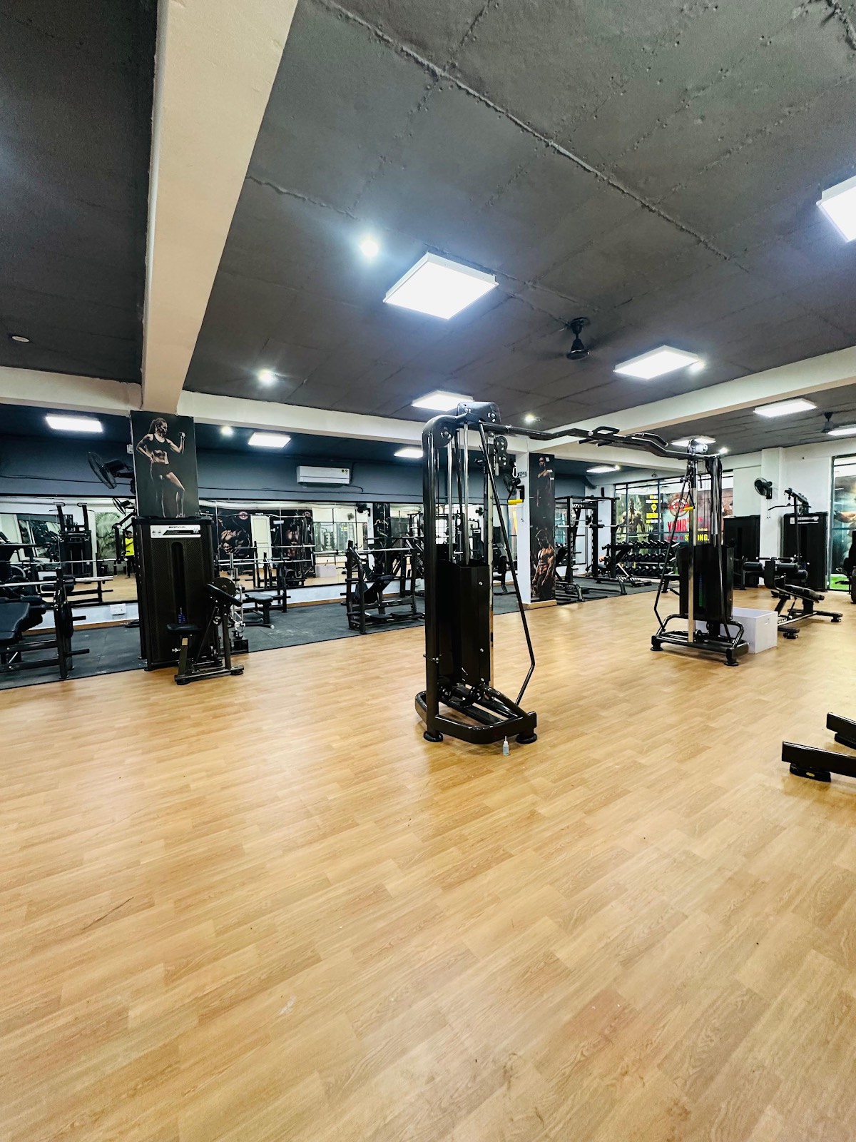 Training floor at Gym 52