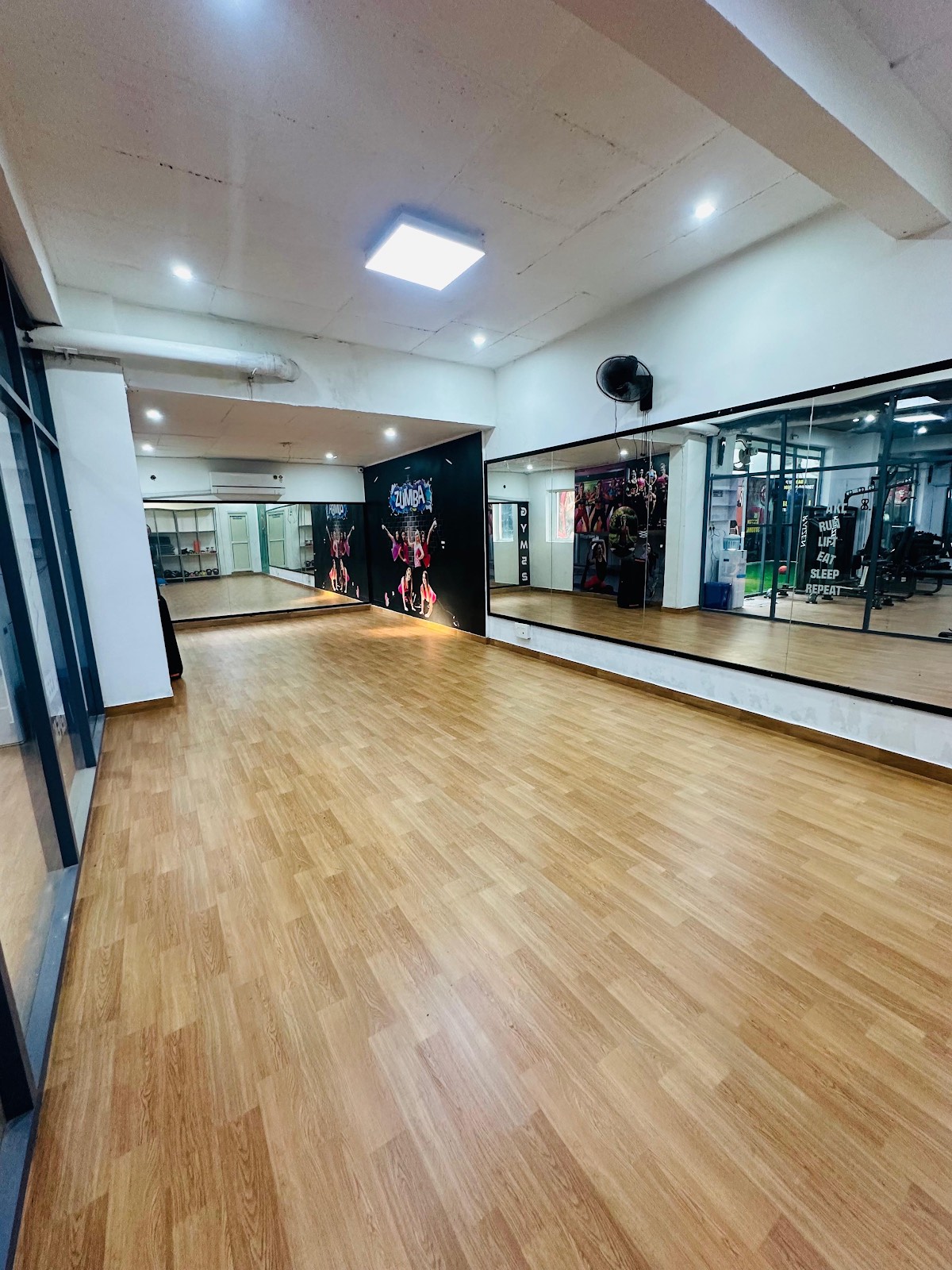Gym 52 equipment